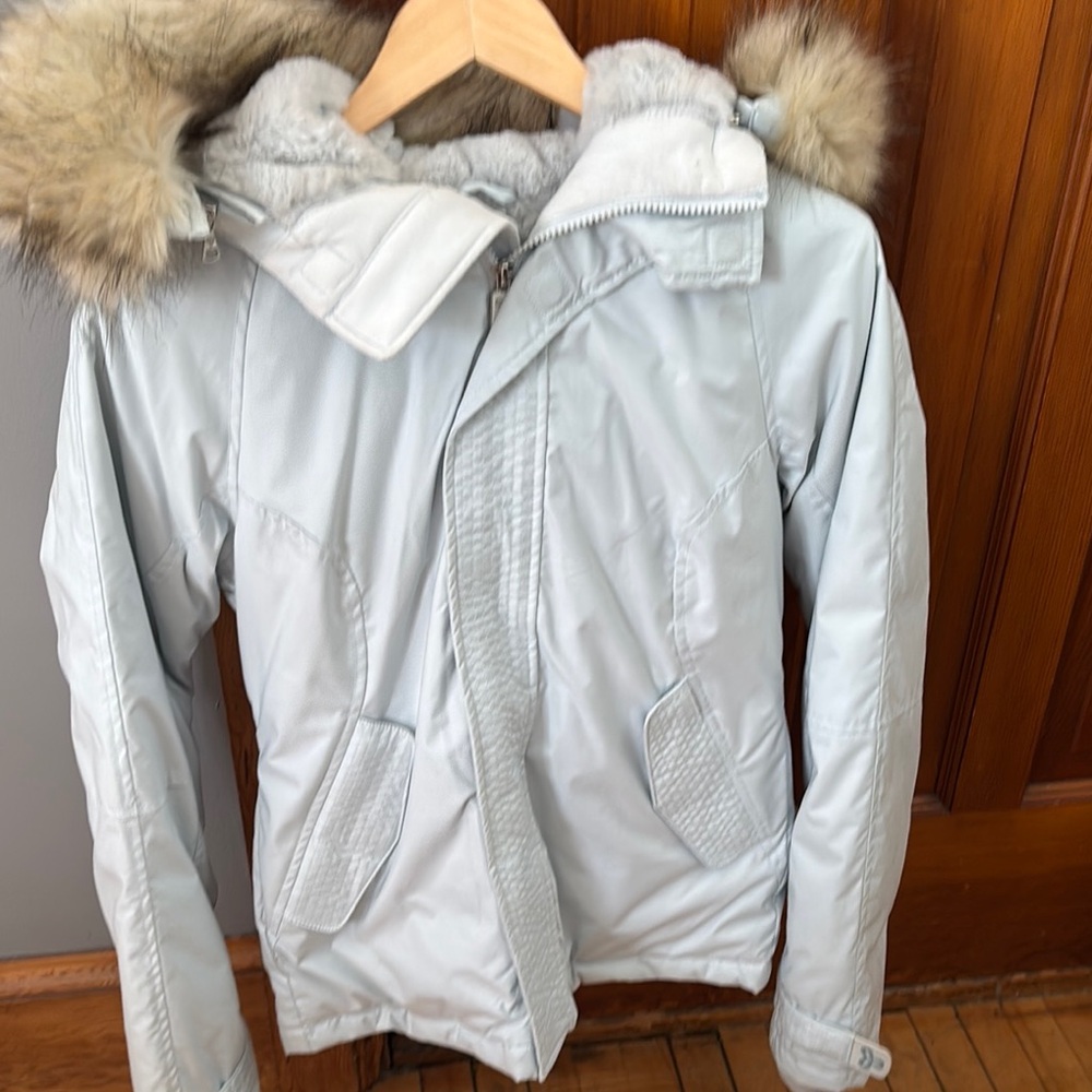 TNA Summit short parka XS mint condition , like new , worn once